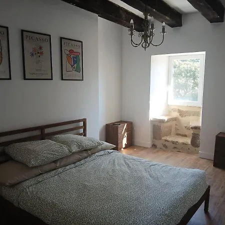 Holiday home Modern Renovated Brand New Character *